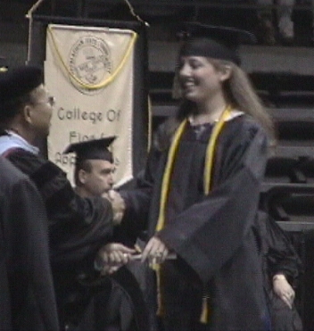 Wendy Grad2.JPG (95529 bytes)